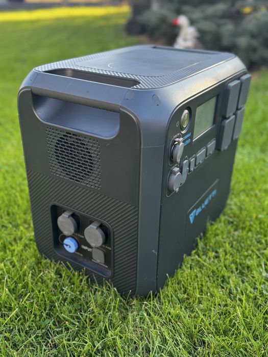 Bluetti ac200 max stacja ładowania powerbank