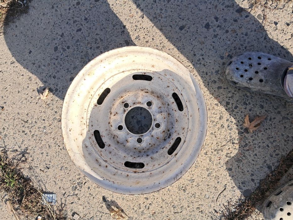 Диски колесные на москвич