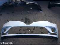 Parachoque renault clio 4
