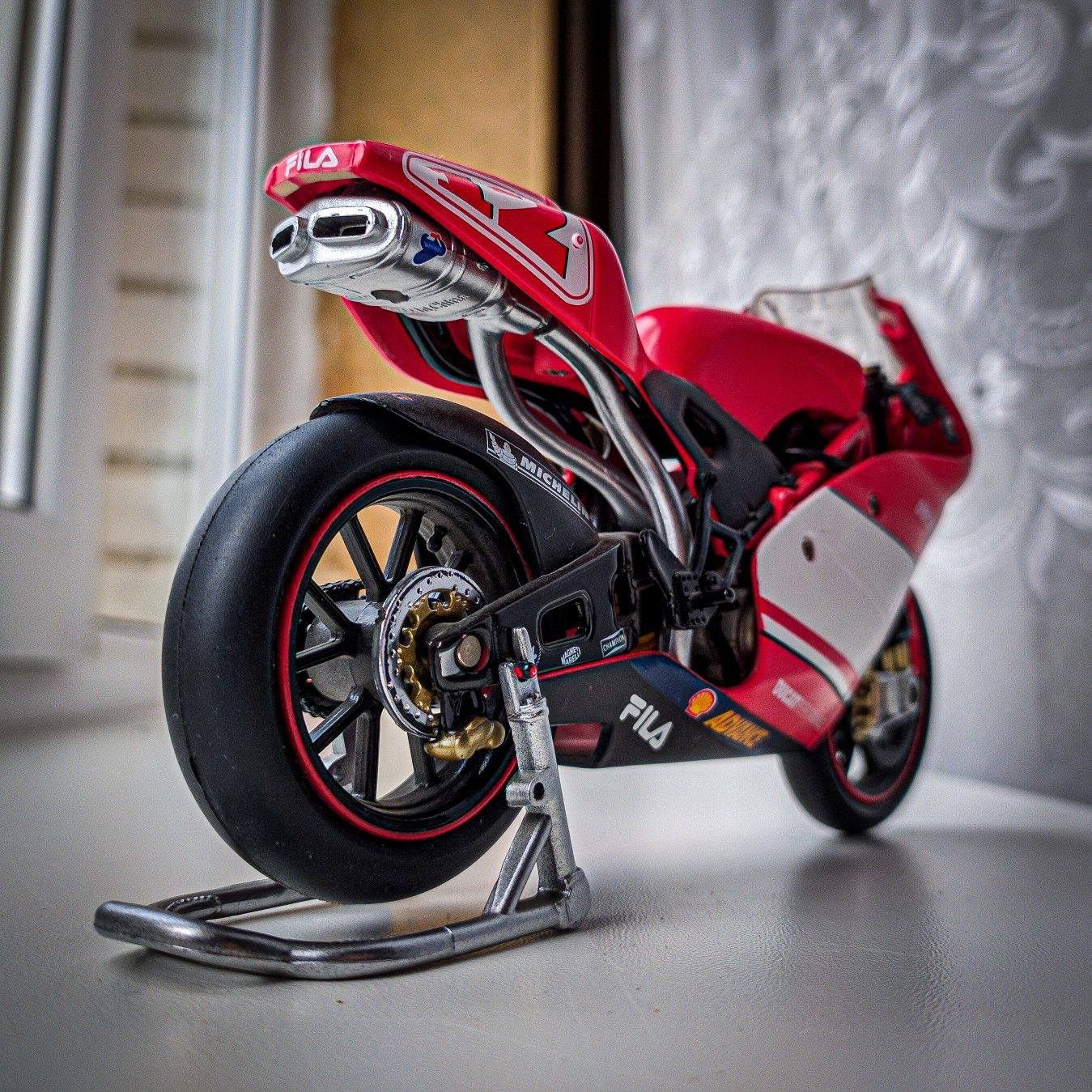 Ducati модель Италия масштабна мотоцикл спортивный коллекционный