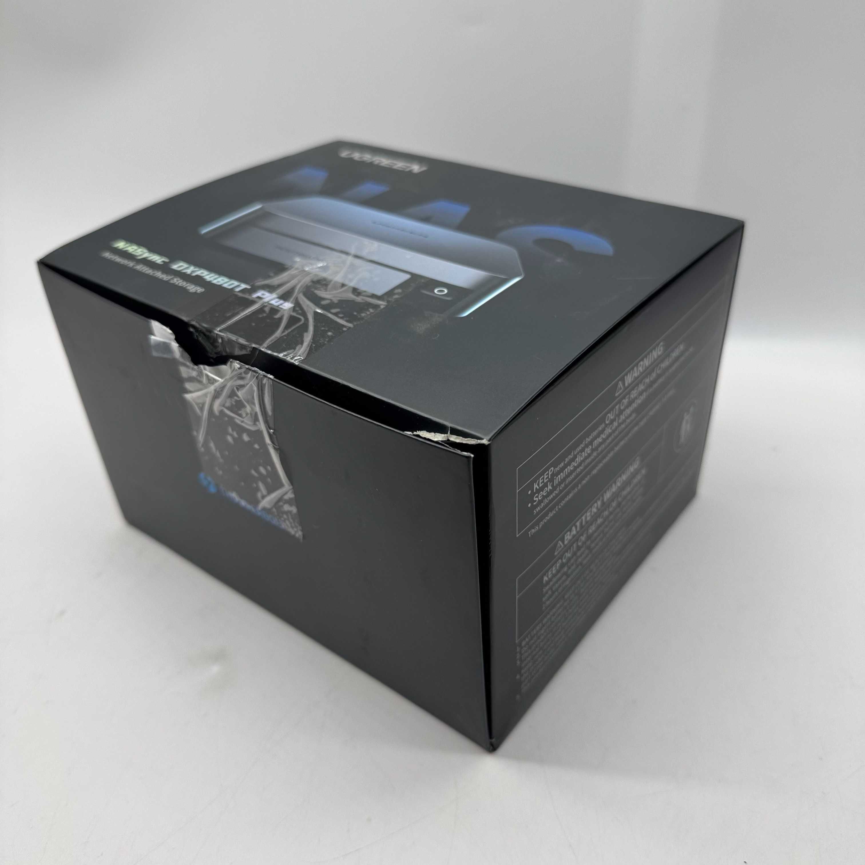UGREEN NASync DXP480T Plus do 32TB i5 1235u 10-rdzeniowy, 8 GB DDR5