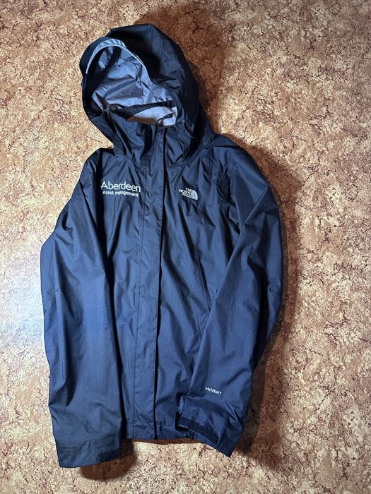 Продам ветровку The north face, на утяжках