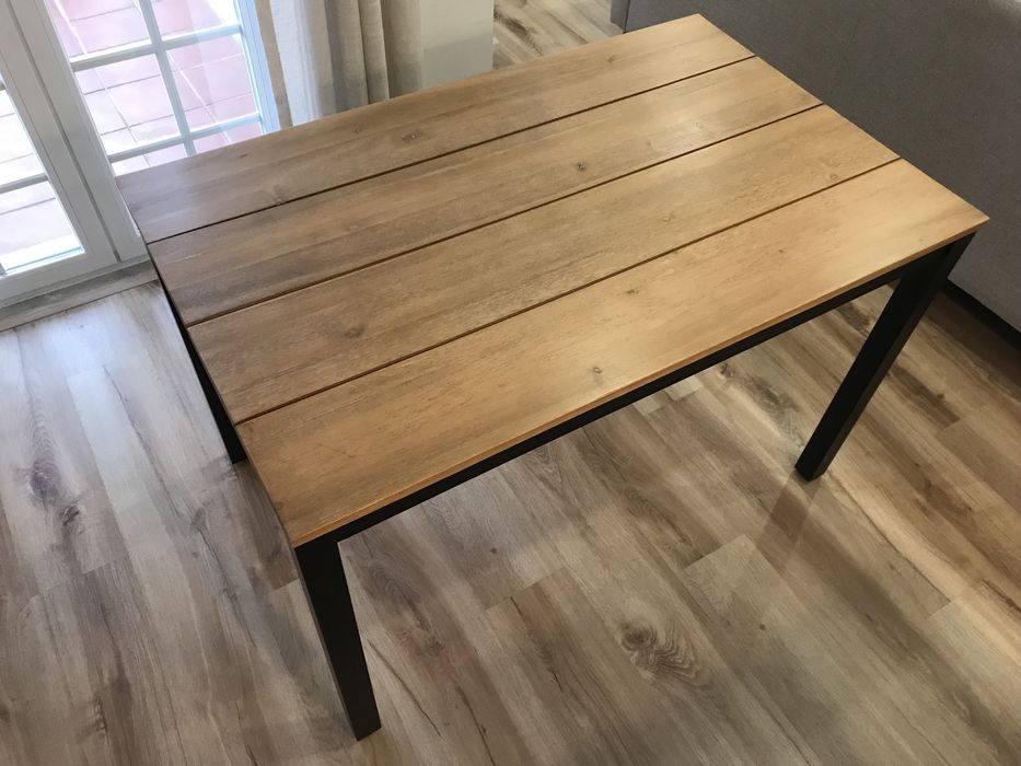 Mesa estilo industrial