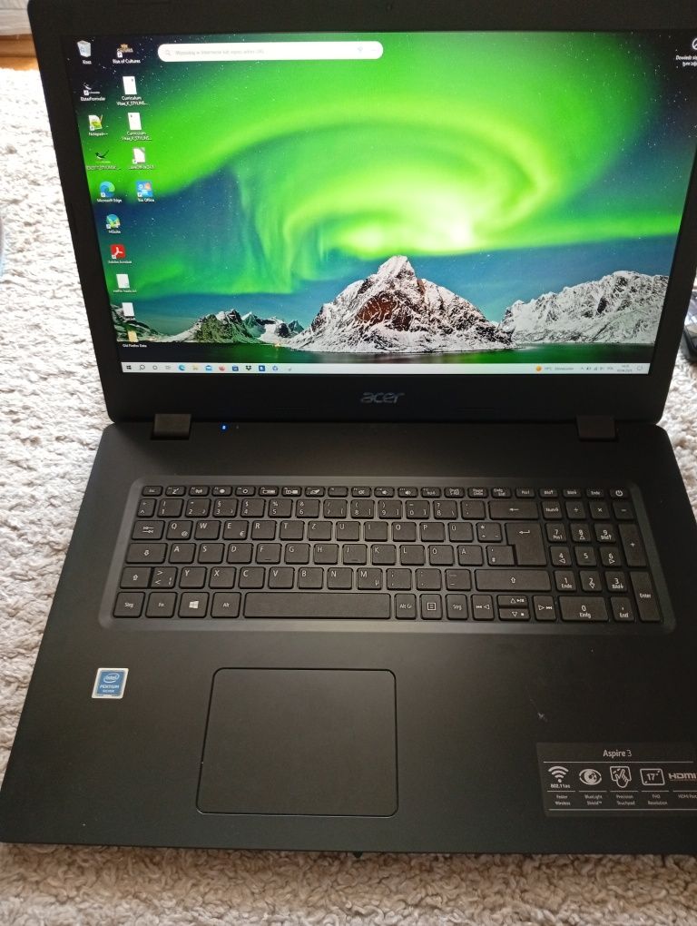 laptop Acer Aspire3, 17,3 cala,  jak nowy