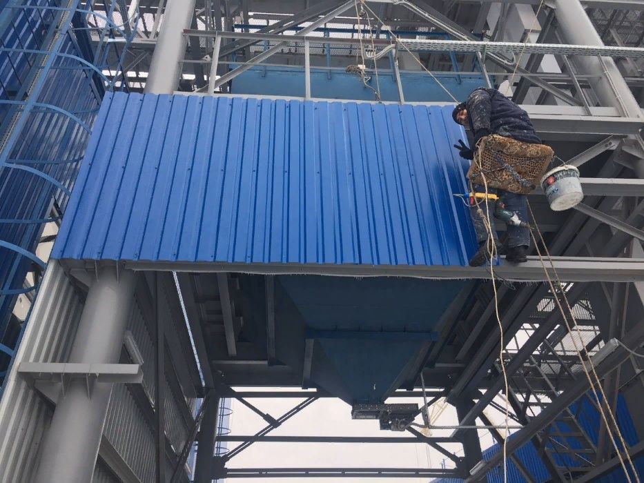 Кроем ангары и склады с профнастила, Высотные работы Промальп Николаев