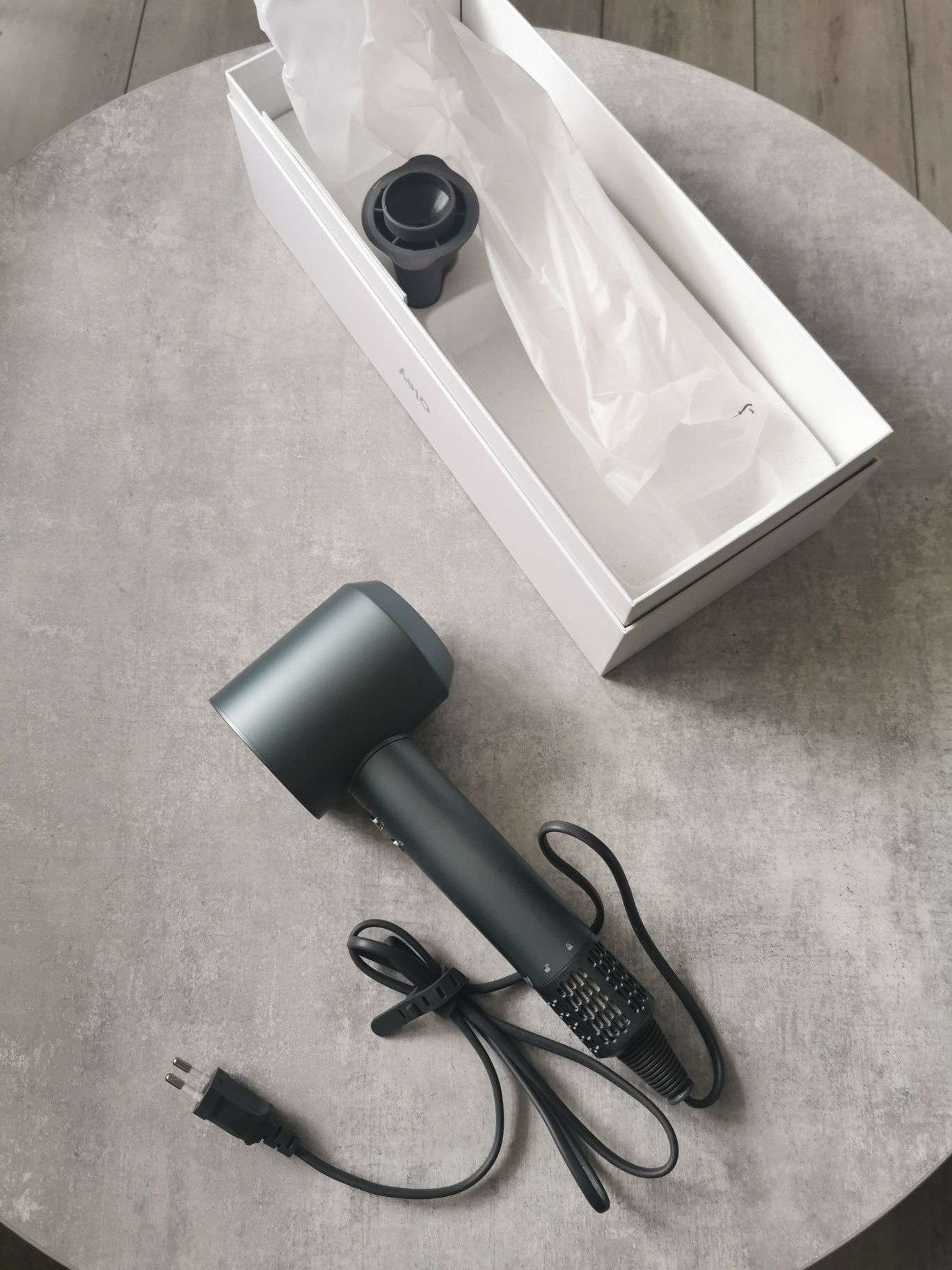 Szybka jonowa suszarka do włosów Oley 900W ujemne jony hairdryer ions