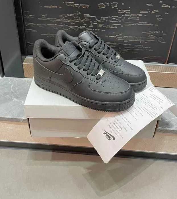 Buty meskie Mokasyny Nike_ Air_ Force_ 1_ Low '07_ Black R.38