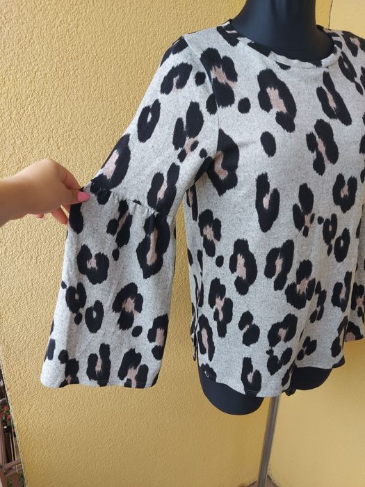 Bluzka sweterkowa Sweter F&F panterka L 40 przyjemny w dotyku