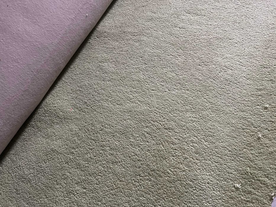 Продам ковролін (килимове покриття)