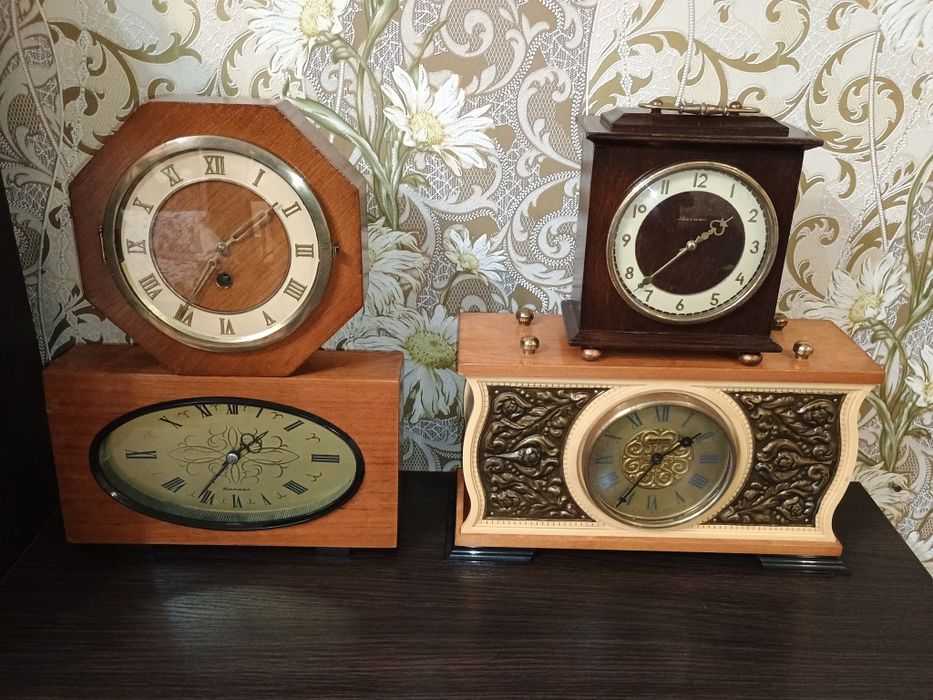 Годинник Янтарь , Владимир , Весна , Кобзарі