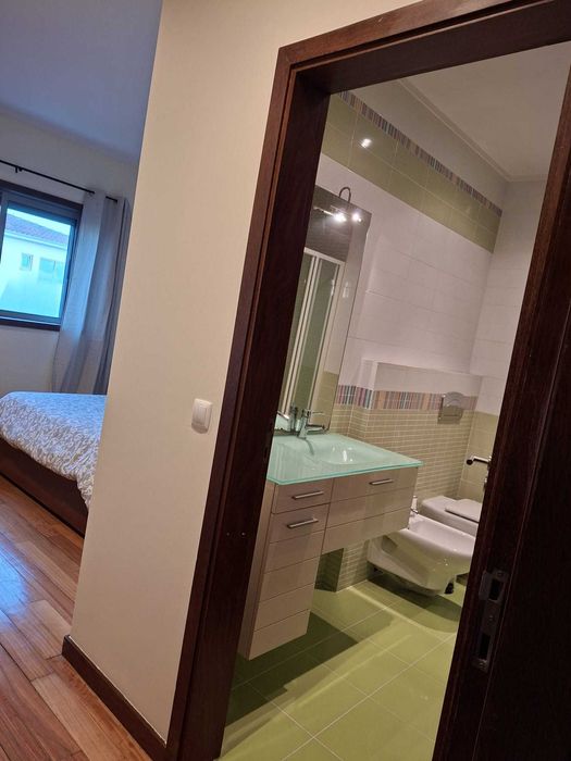 Quarto com casa de banho privativa