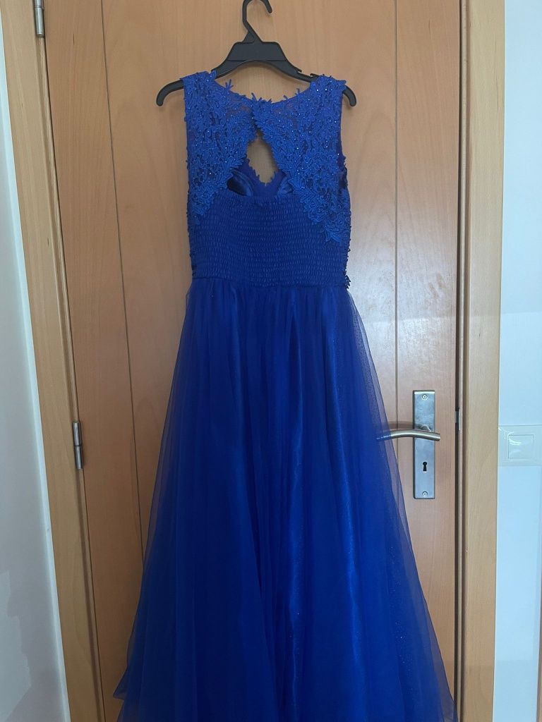 Vestido de cerimónia azul