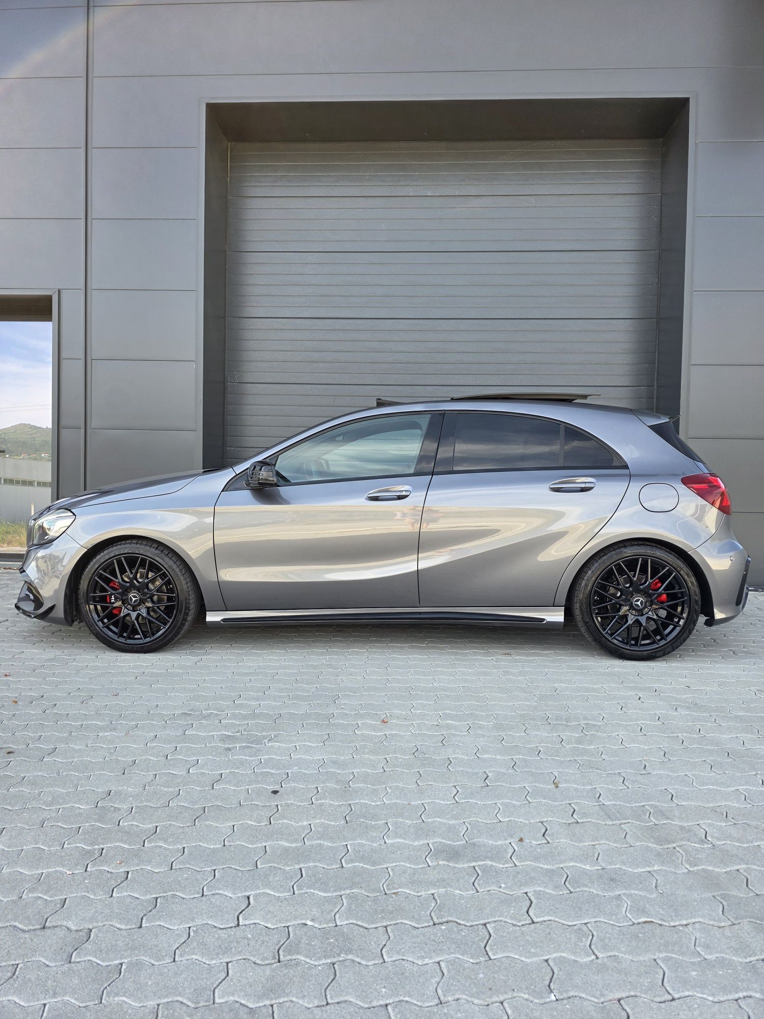 Mercedes-Benz Classe A180 AMG "LOOK A45"