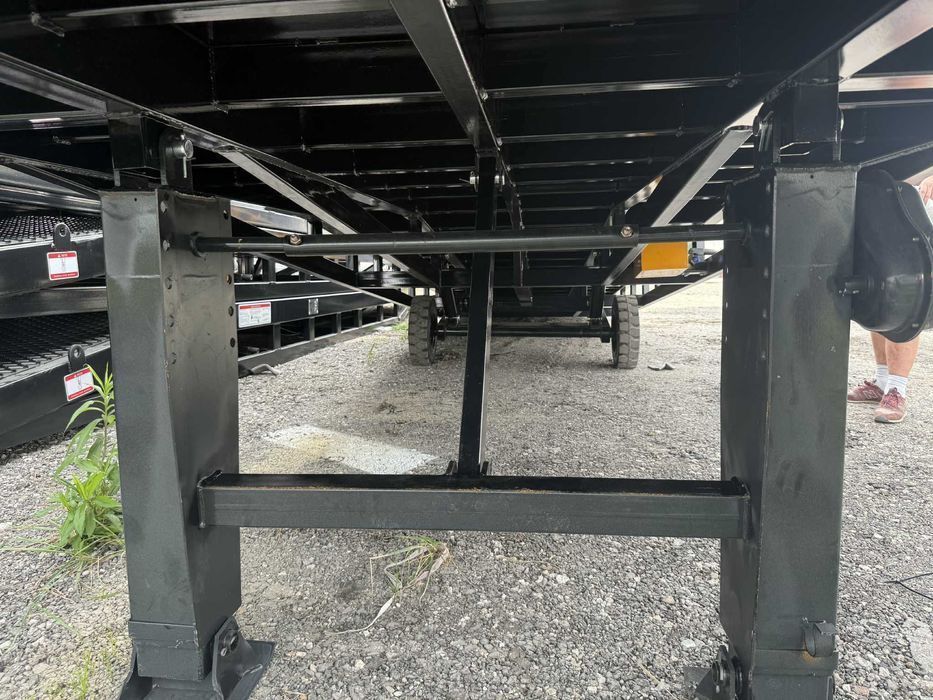 Rampa mobilna załadunkowa 10t, manualna regulacja wysokości