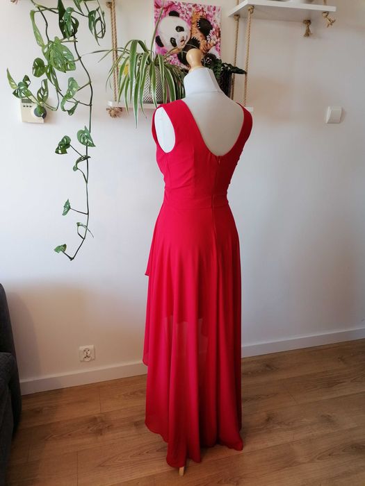 Asymetryczna czerwona sukienka wieczorowa/weselna/elegancka