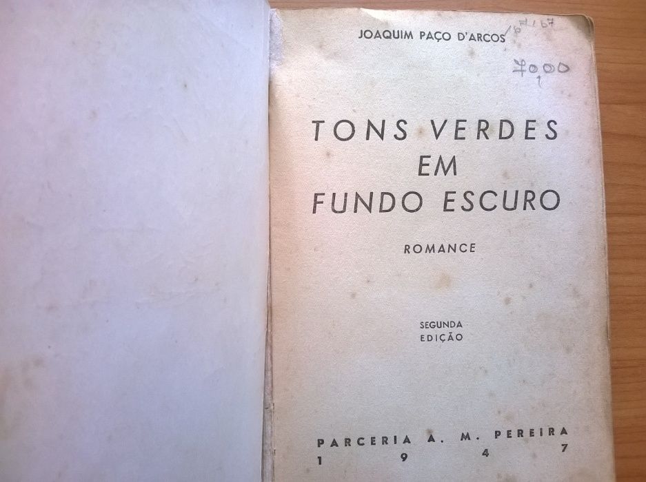 Tons Verdes em Fundo Escuro - Joaquim Paço D'Arcos