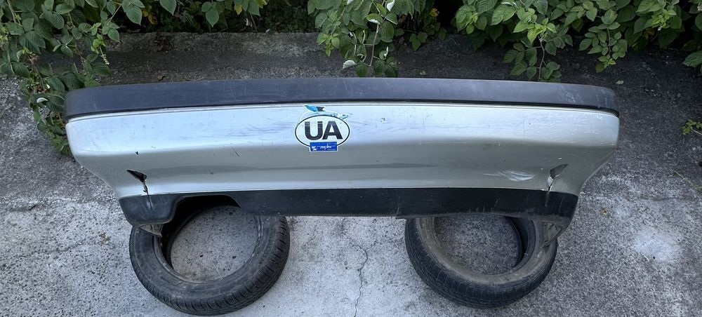 Задній Бампер від passat b3