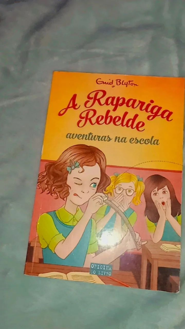 Livro a raspariga rebelde