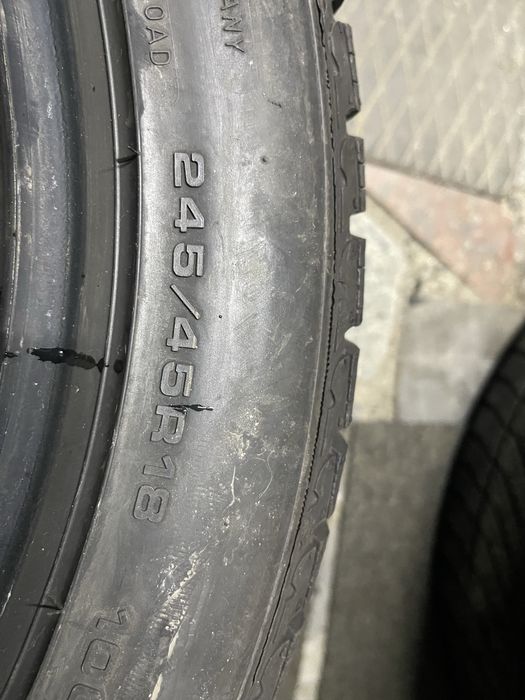 Резина Зима б/у Goodyear 245/45R18
