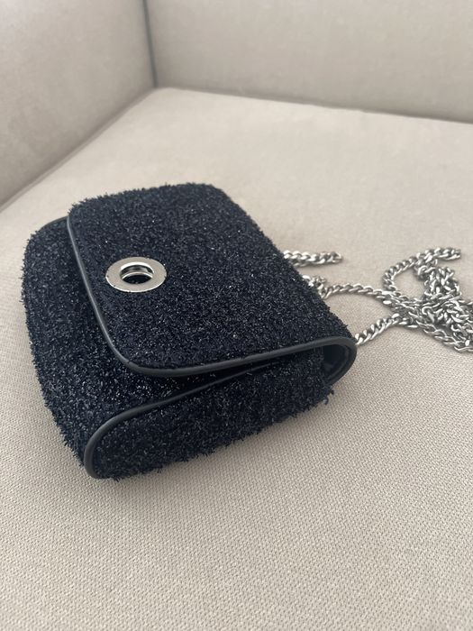 Torebka mała na łańcuszku  Zara