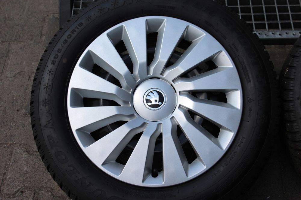 oryg skoda octavia mk4 16cali 5x112 et46 6,5j kołpaki