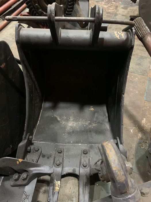 Ковші JCB відреставровані б/у 3CX