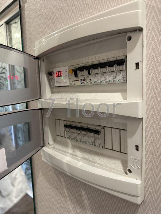 3 кімнатна квартира метро Героїв Дніпра Оболонь ТРЦ Дрім Таун