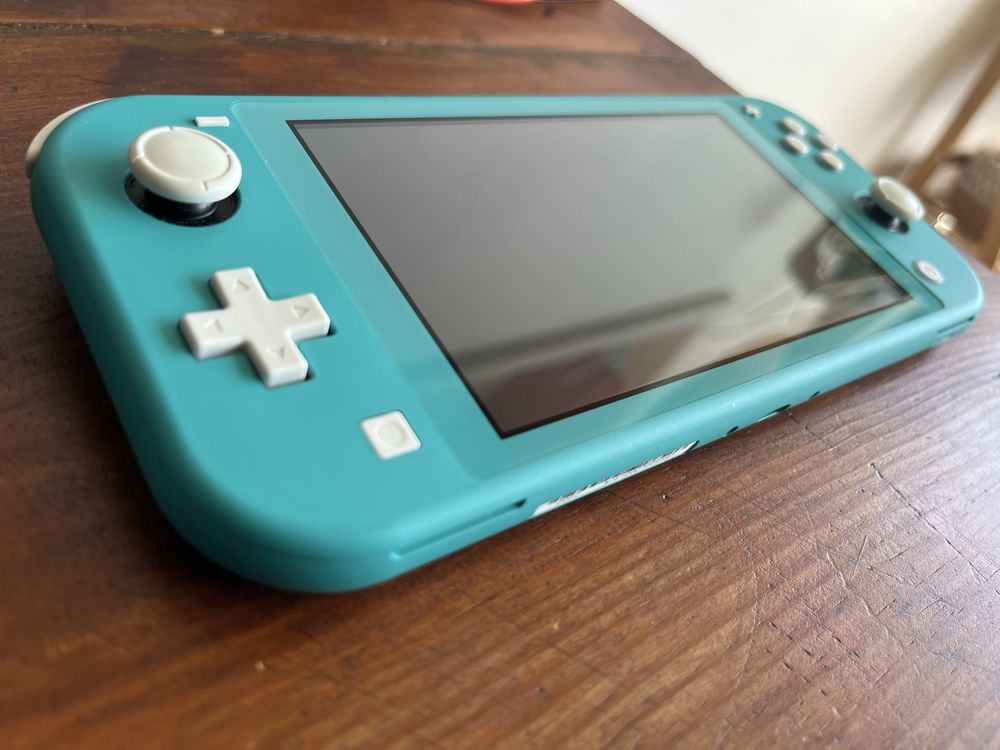 Nintendo Switch Lite e Extras