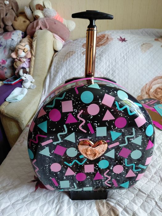 Валіза для лол. Ігровий шкаф для одягу.