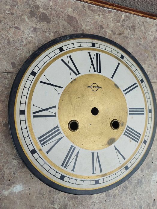 661 Tarcza starego zegara ściennego Metron 20,5cm 58/34mm