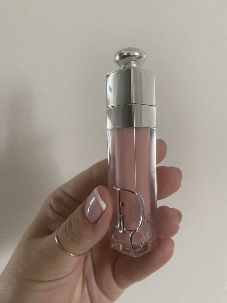 Błyszczyk powiekszajacy usta Dior Addict Lip Maximizer 001 pink