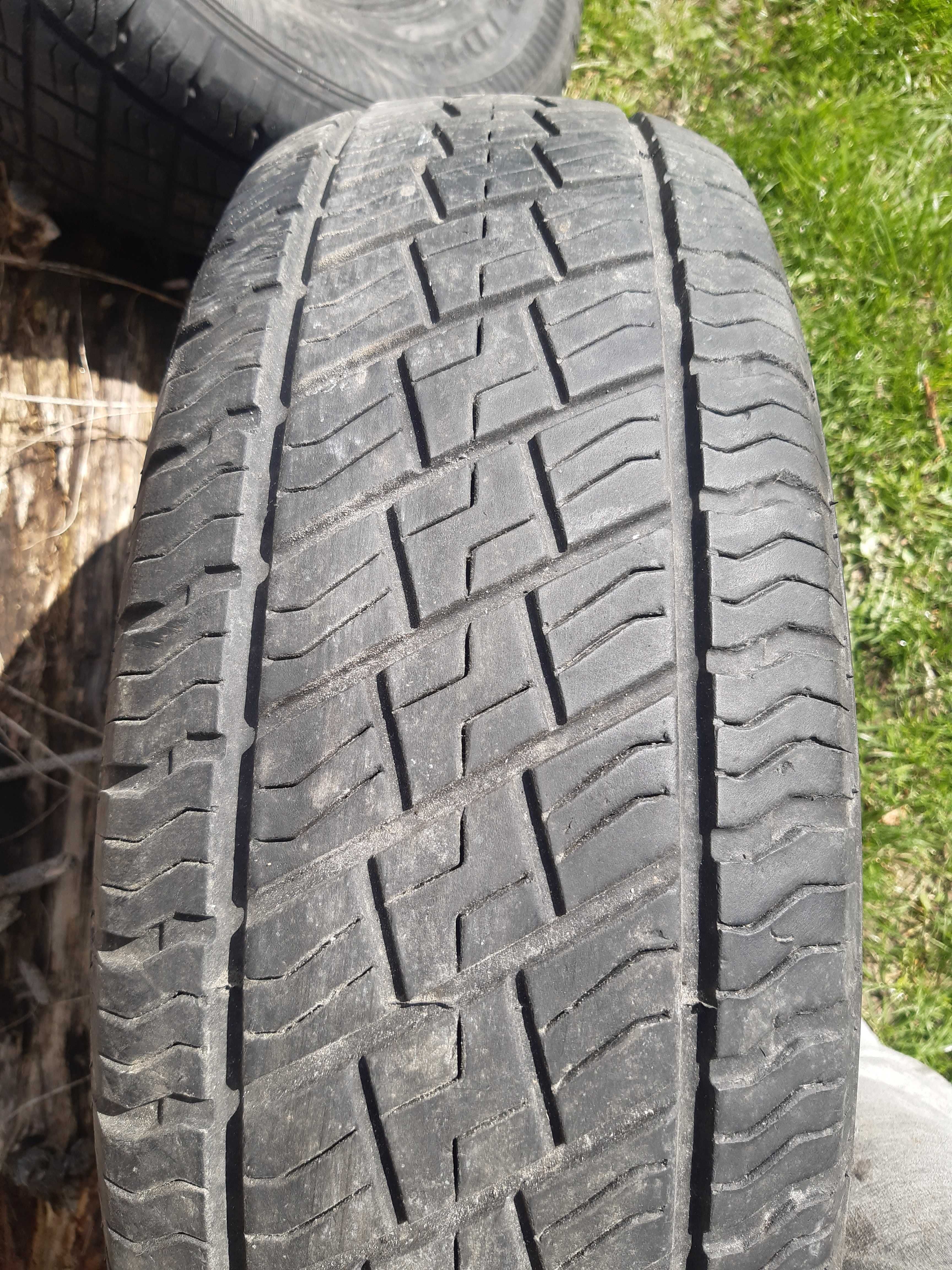 2xGOODRIDE SU307 AWD 235/75R15 105H 6mm całoroczne