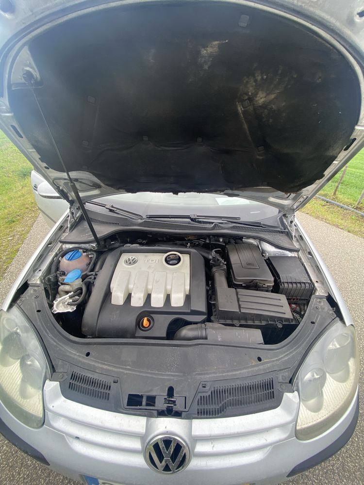 Vw golf V 1.9 tdi