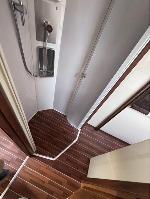 Mc Louis Nevis 878G com acabamento CARAT de 2015