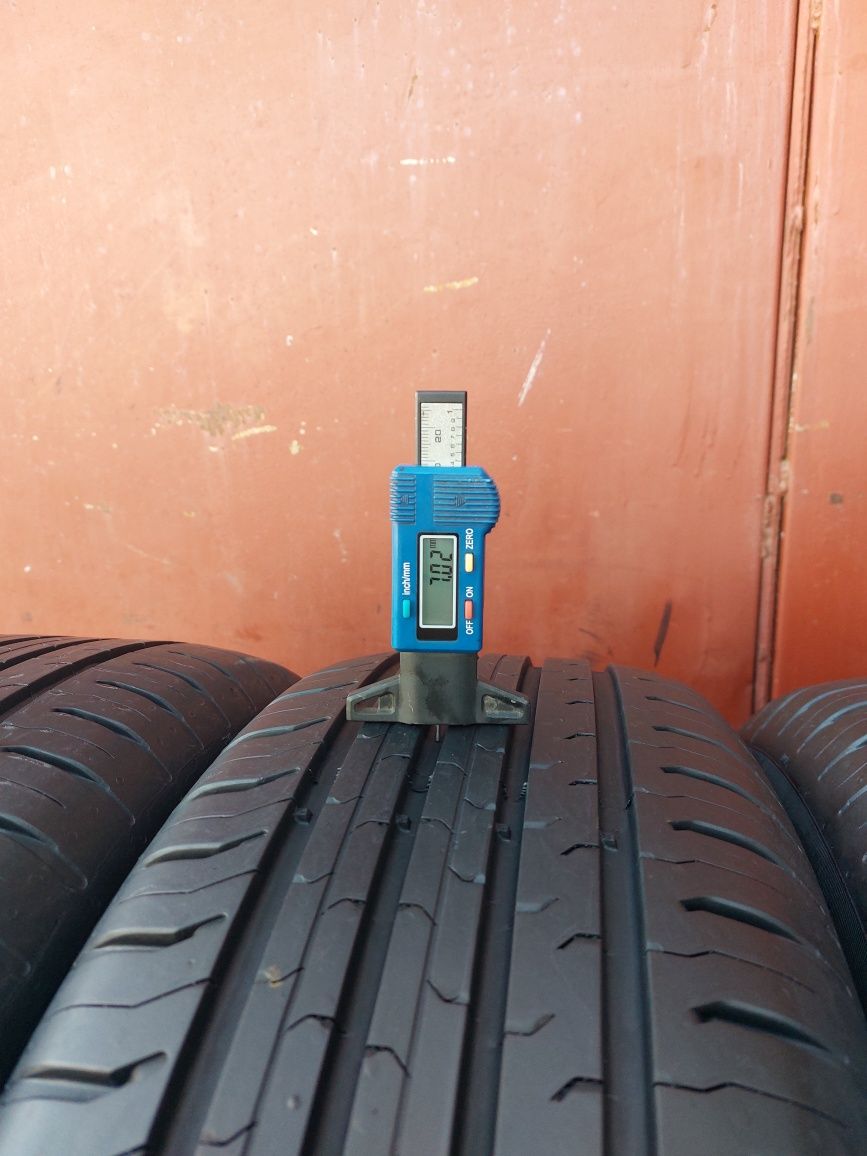 215/65/17 R17 Continental ContiEcoContact 5 4шт літо шини