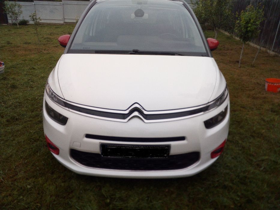 Продам Citroen Grand C4 Picasso, 2015 года