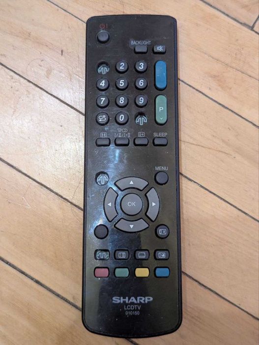 Японський телевізор Sharp LCD 20 дюймів LC-20S5E-BK робочий стан