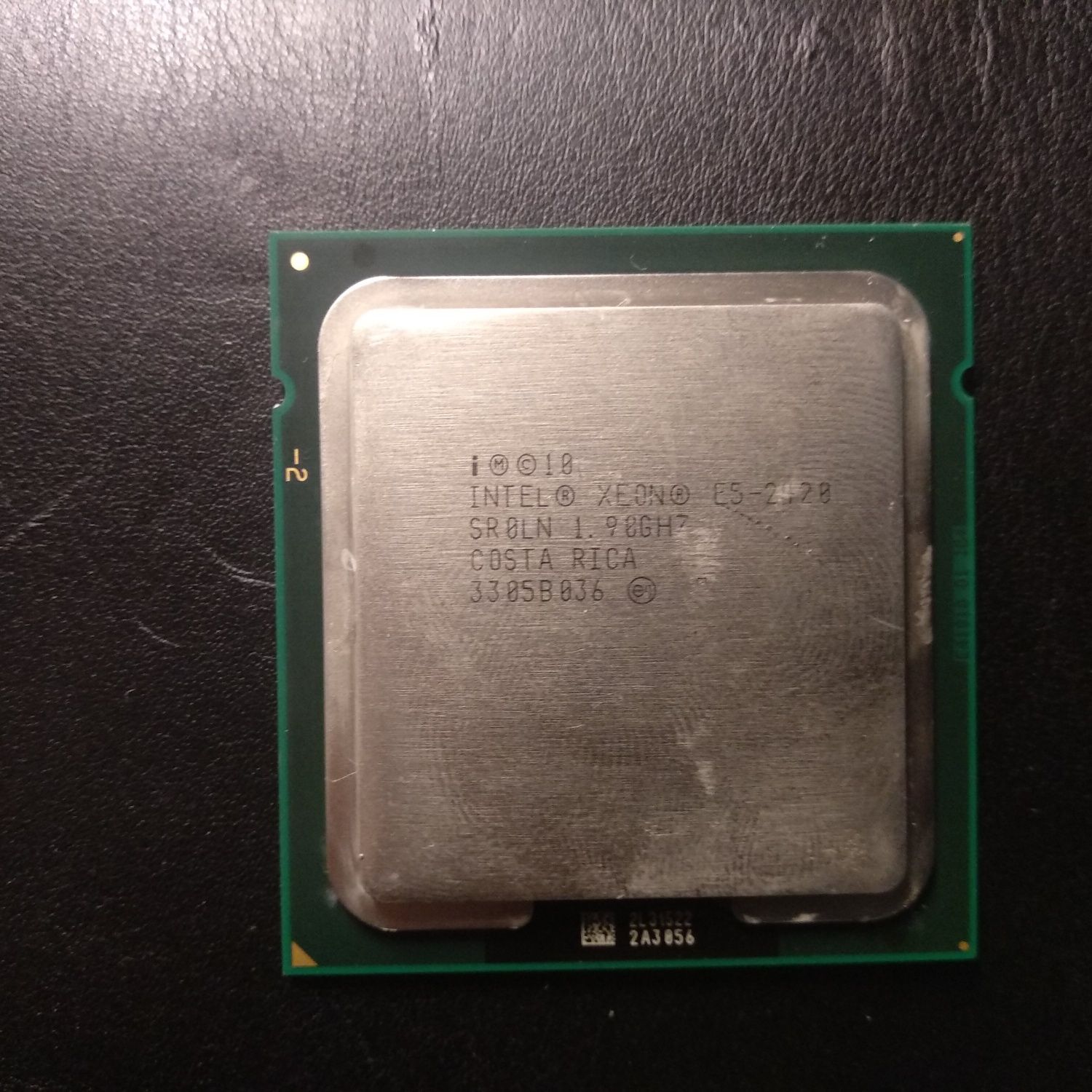 Пооцесор Intel Xeon E5-2420 6 ядер 12 потоков до 2,4 гГц