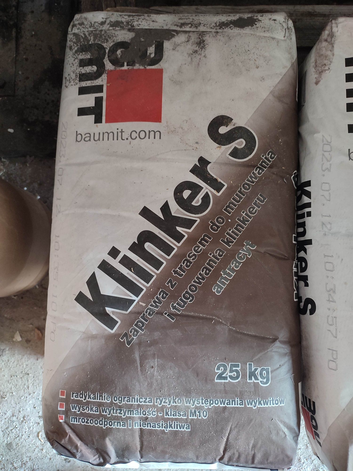 Zaprawa z trasem Klinker S