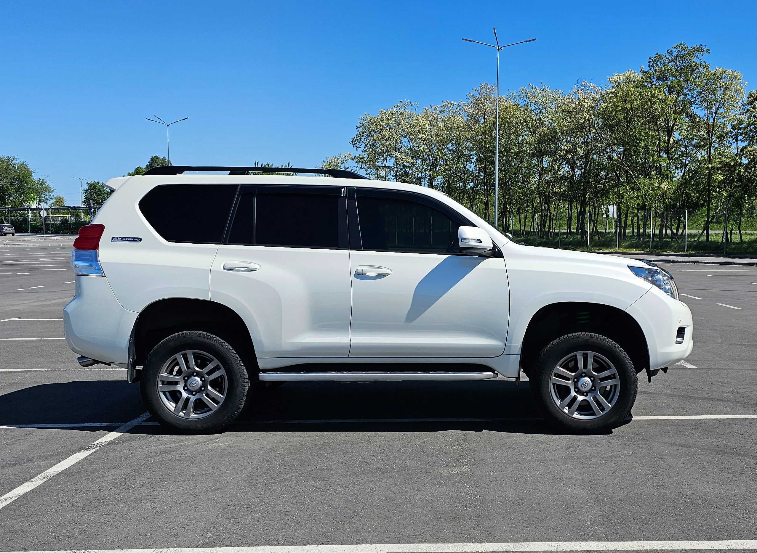 Toyota Land Cruiser Prado 2010 4 литра