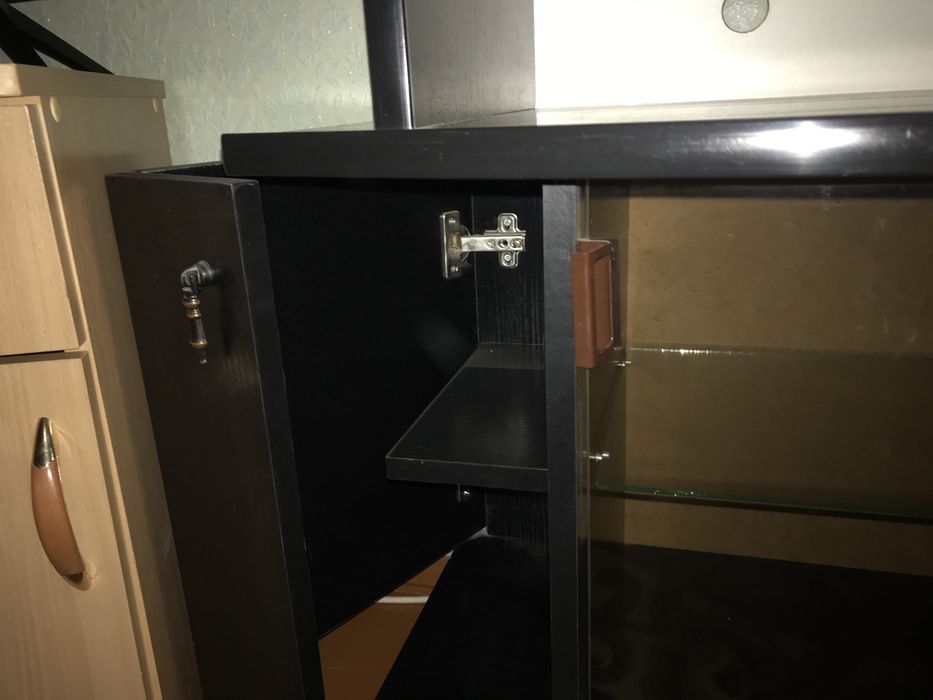 Тумба під телевізор