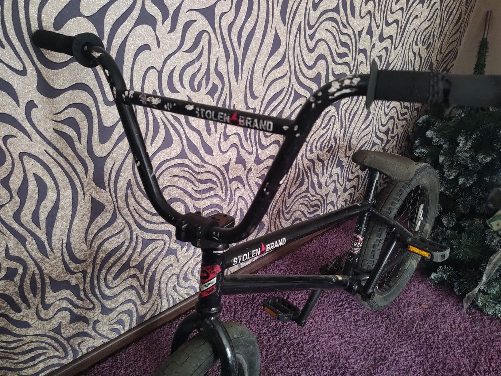 Продаётся BMX для трюков и скорости!

Ищешь верного коня для улицы или