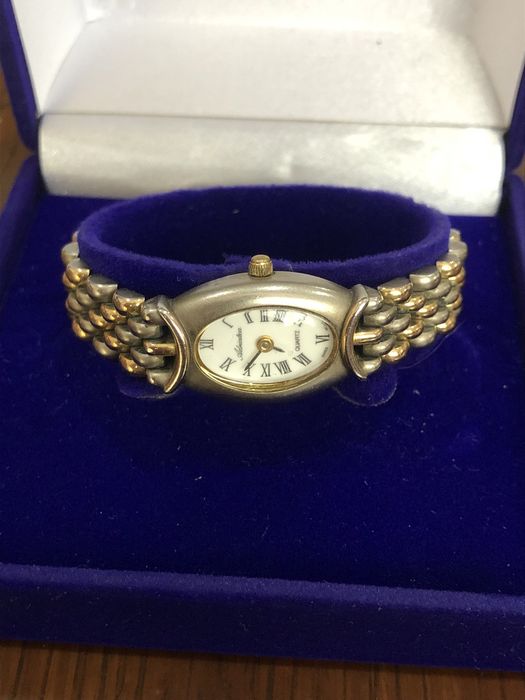 Zabytkowy zegarek damski szwajcarskiej marki Adriatica Vintage
