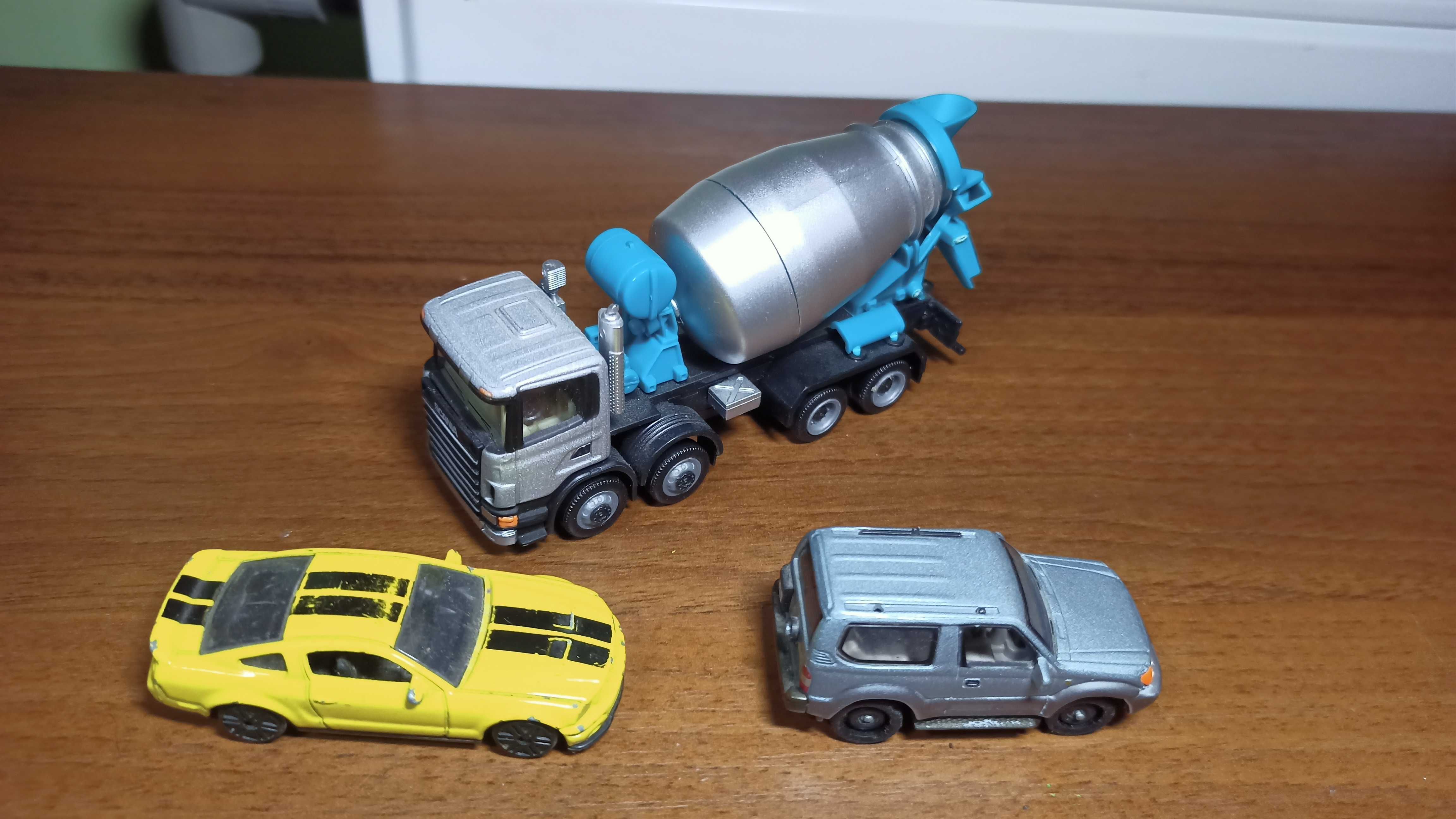 Машинки Scania, Toyota Land Cruiser Hongwell, ShelbyGT500