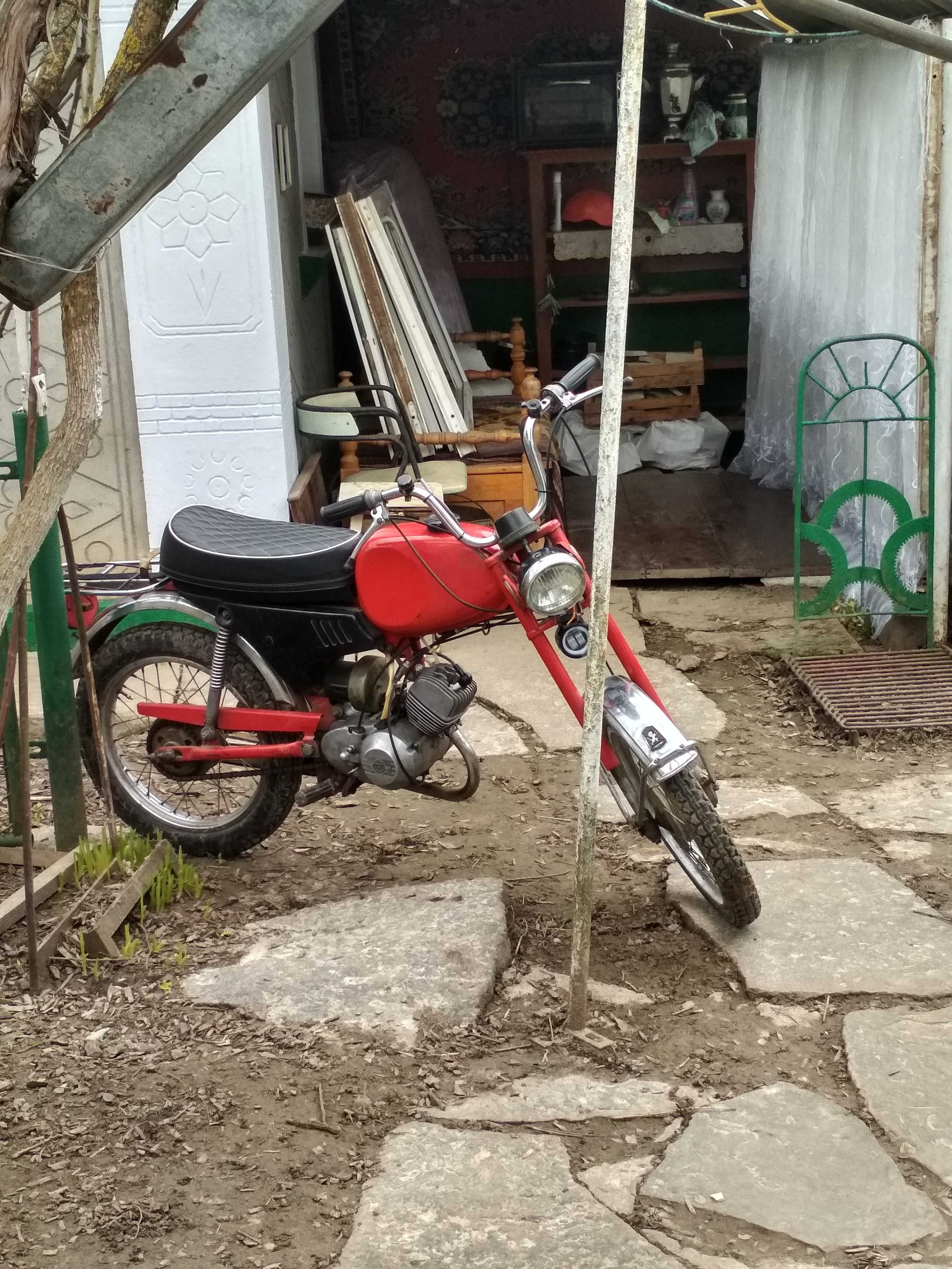 Продам мопед Карпати пробіг 2200км