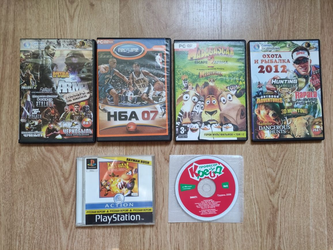 Диски с играми на ПК (PC) и один на PS1, б/у
