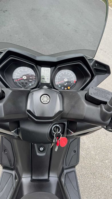 Yamaha xmax 400 X-MAX duży kufer PIĘKNA bez wkładu NISKI PRZEBIEG
