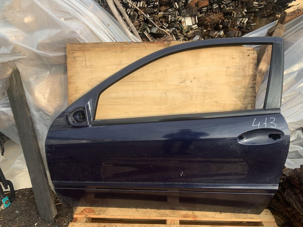 Дверь передняя левая Mercedes w203  КУПЕ  01-  Мерседес