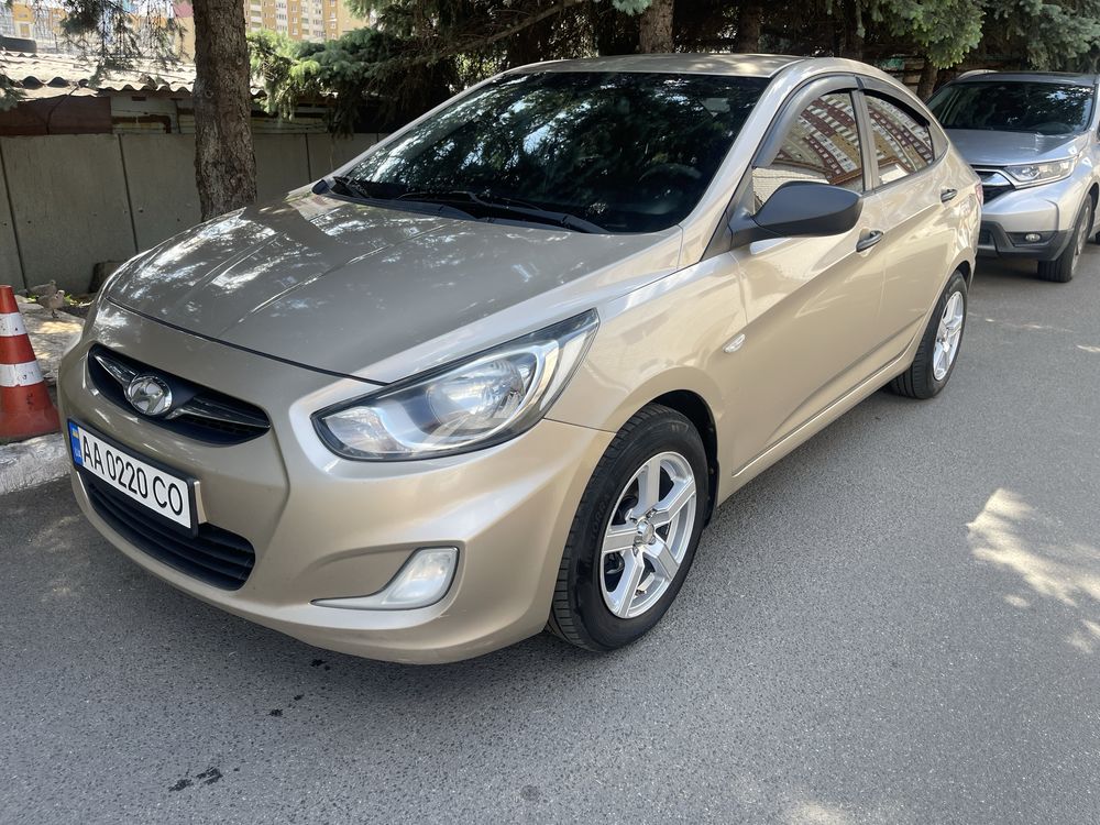 Продам Hyundai Accent