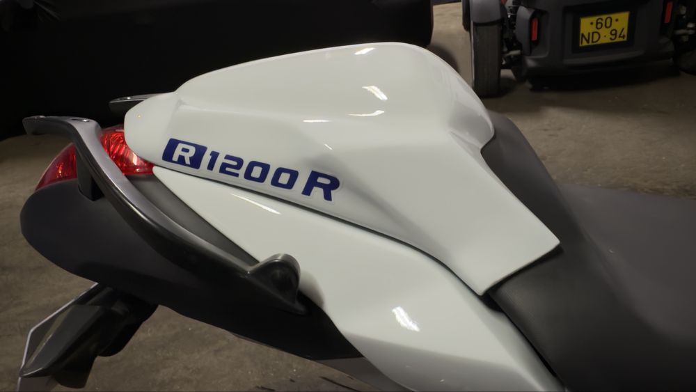 Bmw k1200R 165cv com 22 mil kms